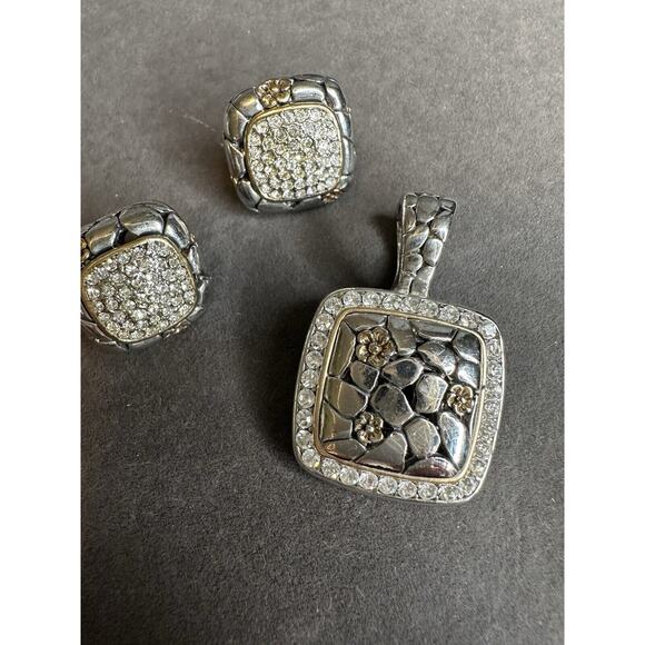two tone Rhinestone, Paved, Magnetic Clasp, pendant & With Matching Earrings Set - Picture 2 of 15